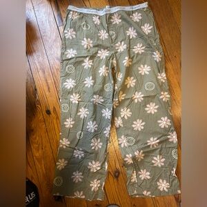 Super cute Life is Good pajama bottoms